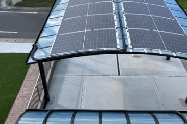岡山県岡山市 HH瀬戸町江尻B号地 設置枚数10枚(4.4kw)カーポート屋根・テラスに設置しました。